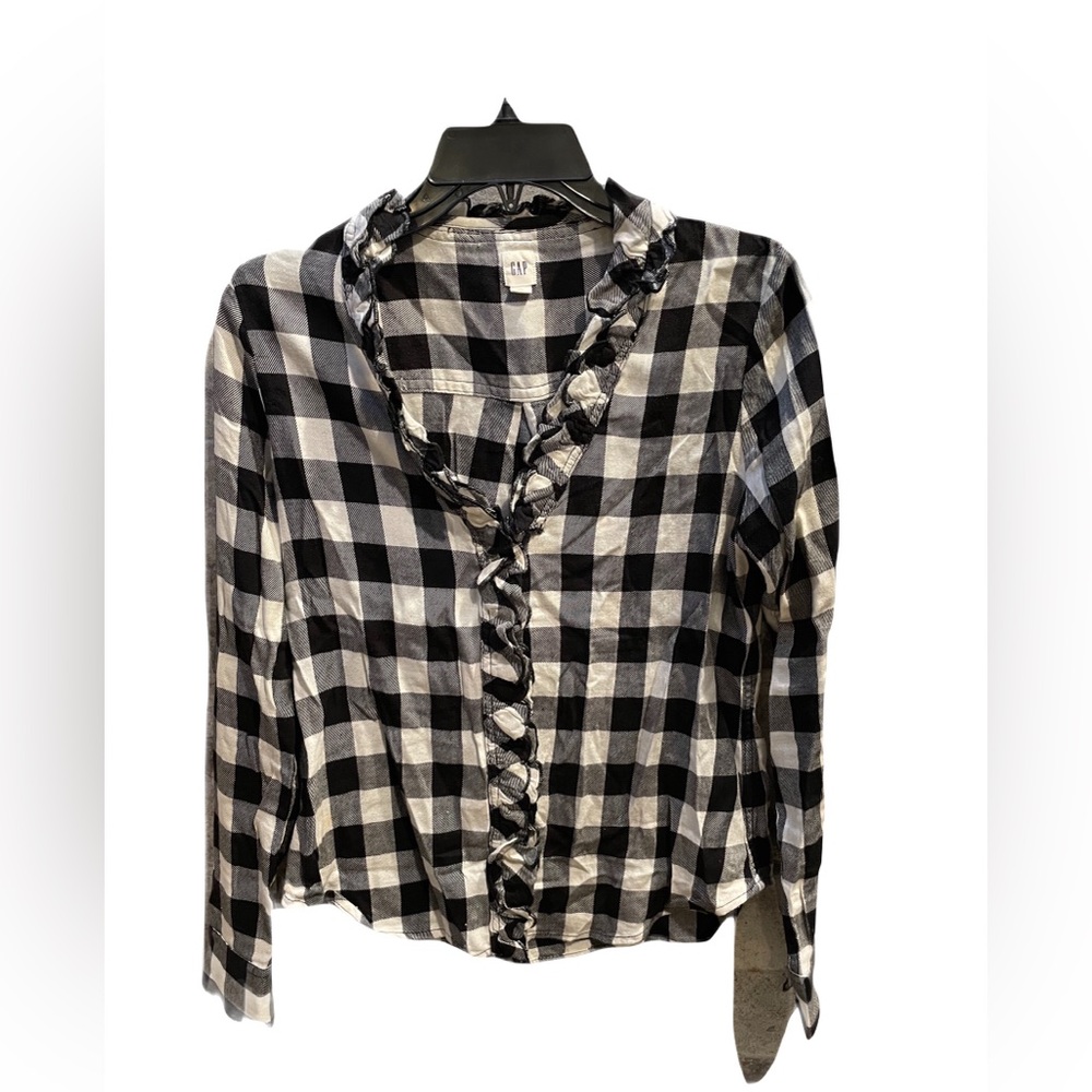 ❤️ GAP BUFFALO PLAID RUFFLE BLACK & WHITE HOLIDAY BUTTON DOWN SHIRT SIZE XS